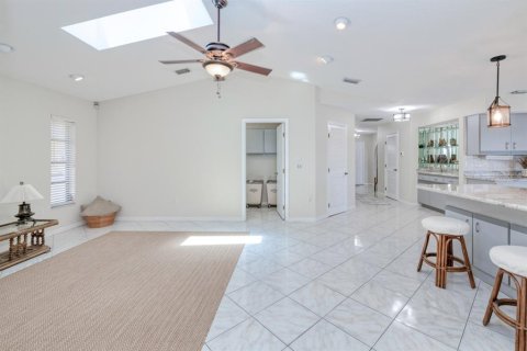 Villa ou maison à vendre à Punta Gorda, Floride: 3 chambres, 217.11 m2 № 1286053 - photo 19