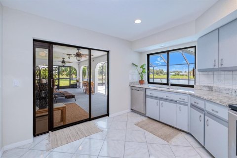 Villa ou maison à vendre à Punta Gorda, Floride: 3 chambres, 217.11 m2 № 1286053 - photo 14