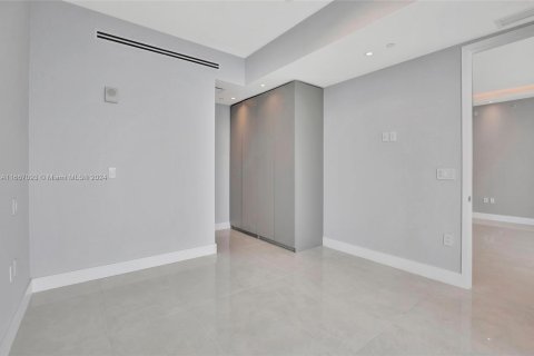 Condo in Sunny Isles Beach, Florida, 2 bedrooms  № 1381723 - photo 4