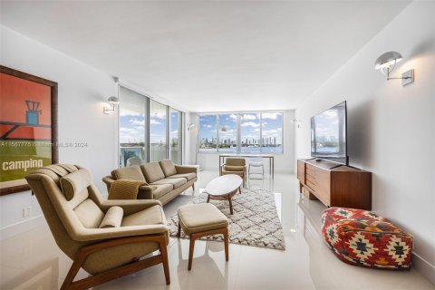 Copropriété à vendre à Miami Beach, Floride: 1 chambre, 92.34 m2 № 1147181 - photo 5