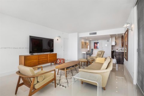 Copropriété à vendre à Miami Beach, Floride: 1 chambre, 92.34 m2 № 1147181 - photo 6