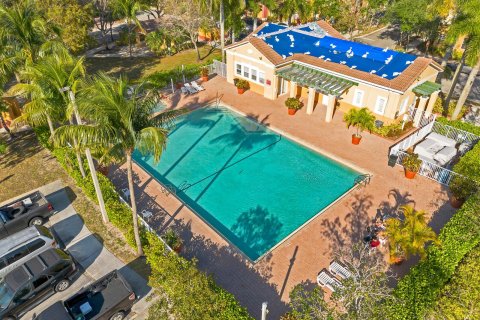 Copropriété à vendre à Royal Palm Beach, Floride: 3 chambres, 135.36 m2 № 1118953 - photo 5