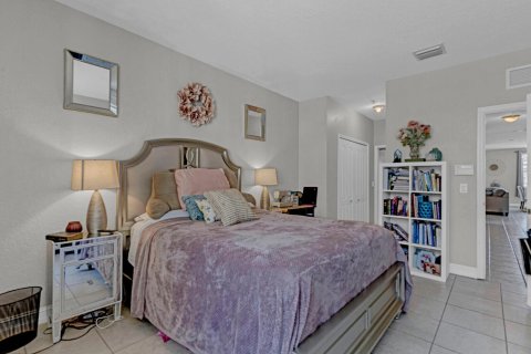 Copropriété à vendre à Royal Palm Beach, Floride: 3 chambres, 135.36 m2 № 1118953 - photo 9