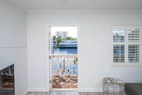 Condominio en venta en Fort Lauderdale, Florida, 1 dormitorio, 52.03 m2 № 1389708 - foto 9