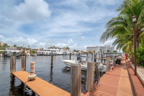 Condominio en venta en Fort Lauderdale, Florida, 1 dormitorio, 52.03 m2 № 1389708 - foto 22