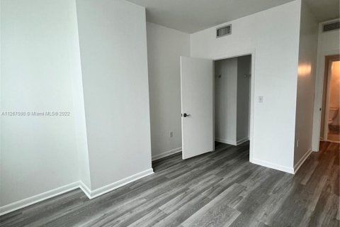 Copropriété à vendre à Miami, Floride: 2 chambres, 98.29 m2 № 426010 - photo 10