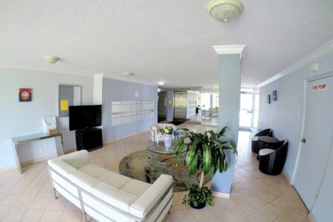 Condominio en venta en Boca Raton, Florida, 1 dormitorio, 97.55 m2 № 1176998 - foto 10