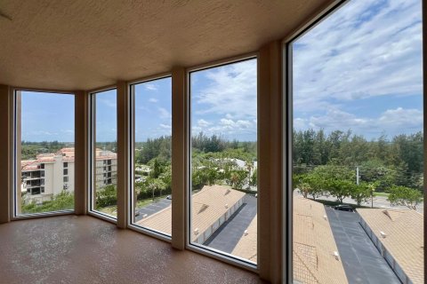 Condominio en venta en Hutchinson Island South, Florida, 3 dormitorios, 187.29 m2 № 1176957 - foto 2