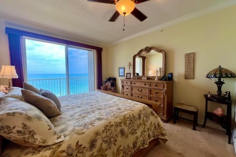 Condo in Hutchinson Island South, Florida, 3 bedrooms  № 1176957 - photo 26