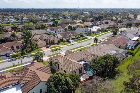 Villa ou maison à vendre à Davie, Floride: 4 chambres, 308.81 m2 № 1011619 - photo 13