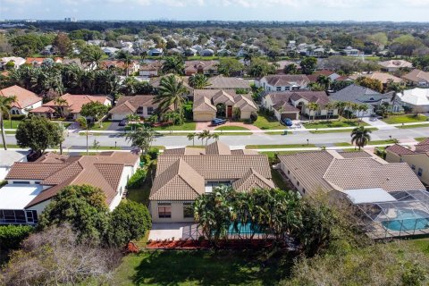 Villa ou maison à vendre à Davie, Floride: 4 chambres, 308.81 m2 № 1011619 - photo 12