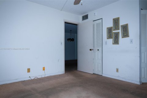 Copropriété à vendre à Sunrise, Floride: 2 chambres № 1008886 - photo 17