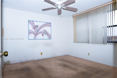 Copropriété à vendre à Sunrise, Floride: 2 chambres № 1008886 - photo 2