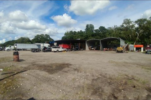 Commercial property in Wimauma, Florida 158.77 sq.m. № 222584 - photo 15