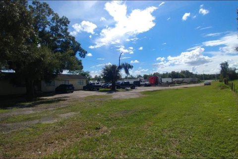 Commercial property in Wimauma, Florida 158.77 sq.m. № 222584 - photo 8