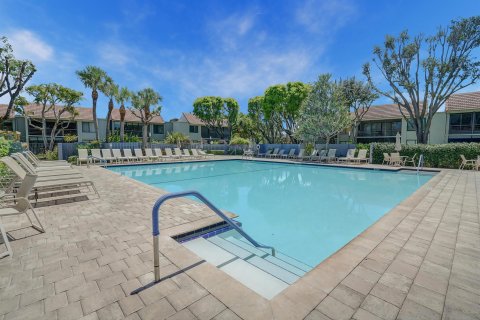 Condo in Boynton Beach, Florida, 2 bedrooms  № 1185215 - photo 22