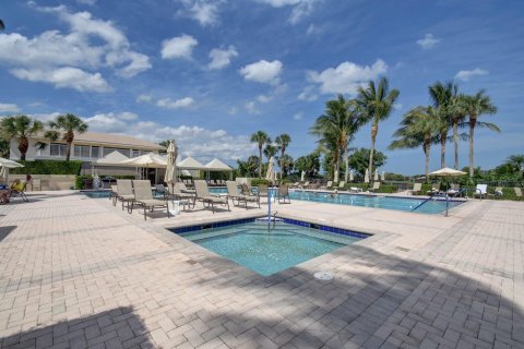 Copropriété à vendre à Boynton Beach, Floride: 2 chambres, 118.91 m2 № 1185215 - photo 8