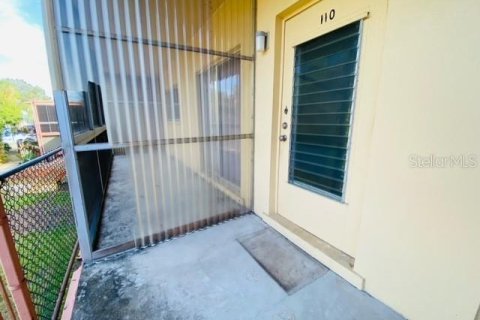 Appartement à louer à Gulfport, Floride: 1 chambre, 55.74 m2 № 1534321 - photo 3