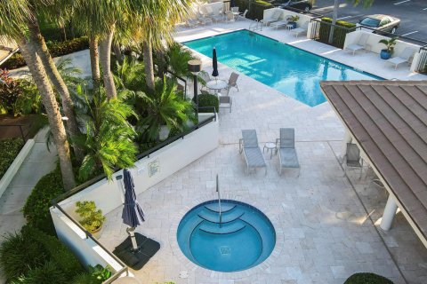 Condominio en venta en Juno Beach, Florida, 2 dormitorios, 142.42 m2 № 788224 - foto 3