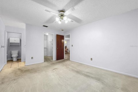 Copropriété à vendre à Zephyrhills, Floride: 2 chambres, 101.64 m2 № 1297465 - photo 6