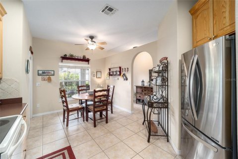 Villa ou maison à vendre à Umatilla, Floride: 2 chambres, 113.9 m2 № 1341801 - photo 6