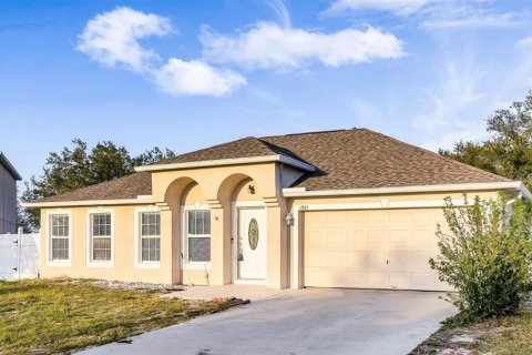 Villa ou maison à vendre à Kissimmee, Floride: 4 chambres, 197.7 m2 № 1341834 - photo 22