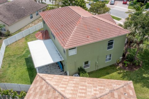 Villa ou maison à vendre à Lake Worth, Floride: 5 chambres, 318.19 m2 № 1179712 - photo 20