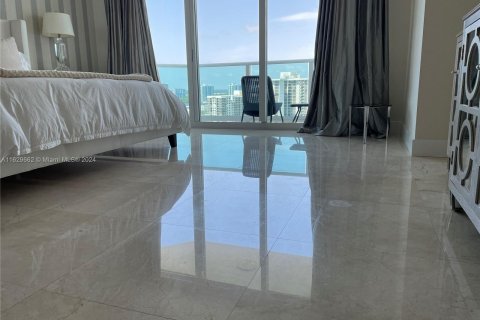 Copropriété à vendre à Aventura, Floride: 3 chambres, 285.49 m2 № 1290698 - photo 15