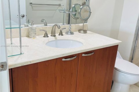 Condo in Aventura, Florida, 3 bedrooms  № 1290698 - photo 21