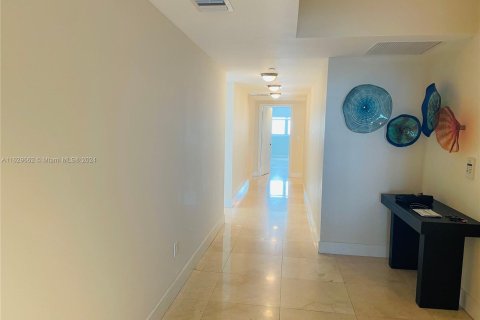 Condominio en venta en Aventura, Florida, 3 dormitorios, 285.49 m2 № 1290698 - foto 10