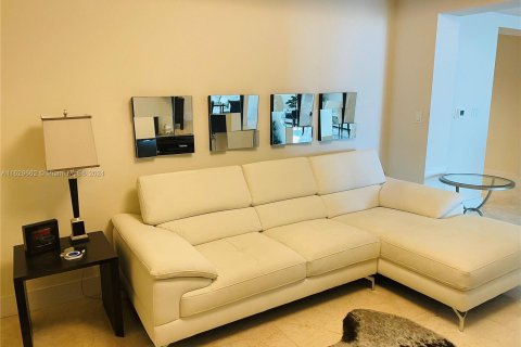 Condo in Aventura, Florida, 3 bedrooms  № 1290698 - photo 9