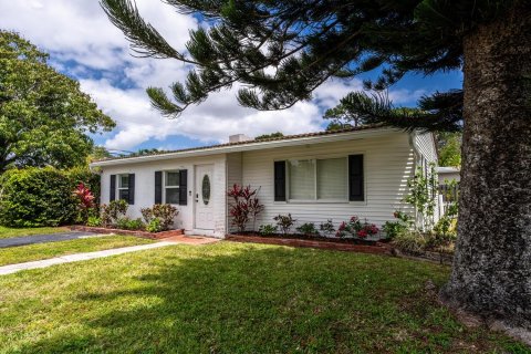 House in Fort Lauderdale, Florida 3 bedrooms, 123.47 sq.m. № 1118001 - photo 28