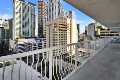 Copropriété à vendre à Miami, Floride: 2 chambres, 102.66 m2 № 1332419 - photo 3