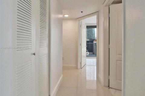 Copropriété à vendre à Miami, Floride: 2 chambres, 102.66 m2 № 1332419 - photo 14