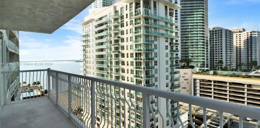 Condo à Miami, Floride, 2 chambres  № 1332419