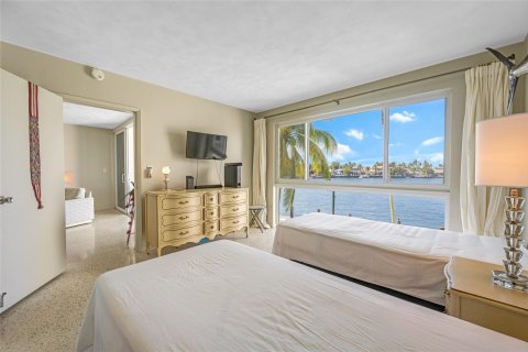 Condo in Fort Lauderdale, Florida, 2 bedrooms  № 1171381 - photo 6