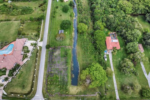 Land in Southwest Ranches, Florida № 1170672 - photo 3