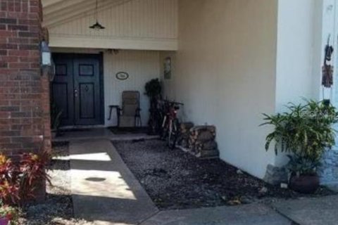 House in Kissimmee, Florida 3 bedrooms, 110 sq.m. № 1379184 - photo 2