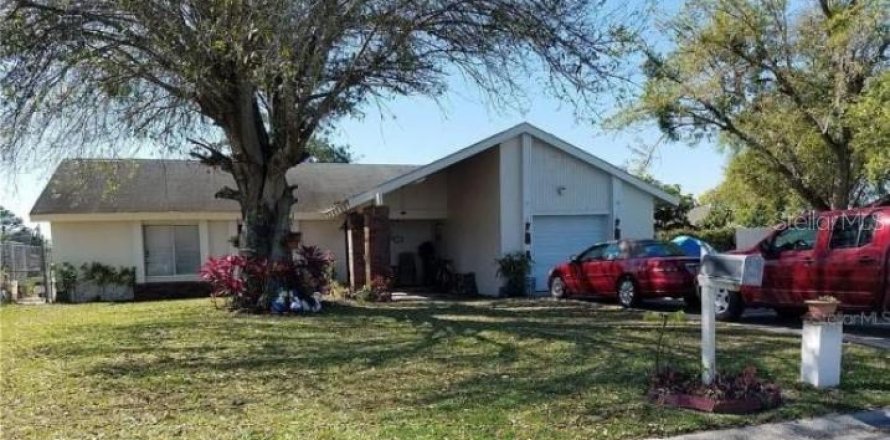 House in Kissimmee, Florida 3 bedrooms, 110 sq.m. № 1379184