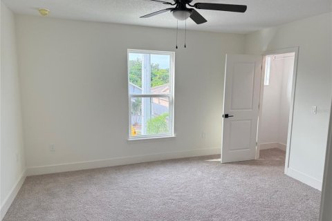 Adosado en venta en Tampa, Florida, 3 dormitorios, 139.35 m2 № 1379180 - foto 10