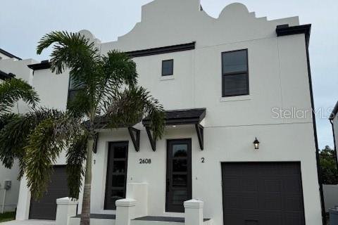 Townhouse in Tampa, Florida 3 bedrooms, 139.35 sq.m. № 1379180 - photo 1