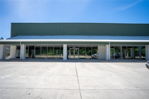 Commercial property in Gainesville, Florida 1005.76 sq.m. № 451680 - photo 1