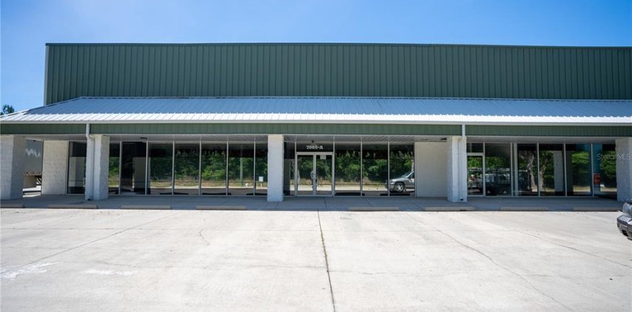 Commercial property in Gainesville, Florida 1005.76 sq.m. № 451680