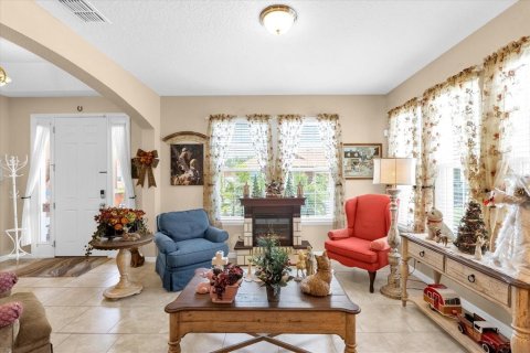 Villa ou maison à vendre à Kissimmee, Floride: 4 chambres, 260.68 m2 № 1338225 - photo 9