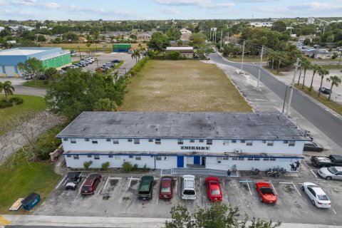 Propiedad comercial en venta en Stuart, Florida № 1174363 - foto 20