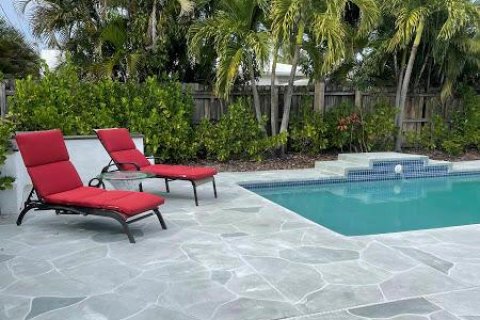 House in West Palm Beach, Florida 3 bedrooms, 102.94 sq.m. № 53564 - photo 5