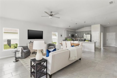 Casa en venta en Lehigh Acres, Florida, 4 dormitorios, 157.1 m2 № 1088052 - foto 22