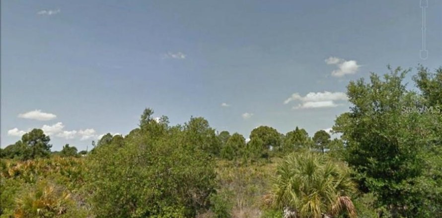 Land in North Port, Florida № 1140259