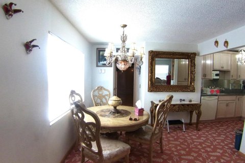 Condo in Delray Beach, Florida, 1 bedroom  № 1092005 - photo 22