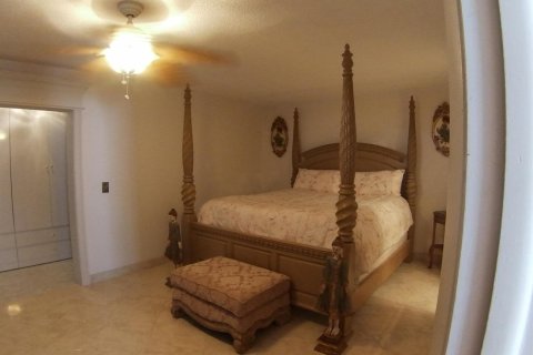 Condo in Delray Beach, Florida, 1 bedroom  № 1092005 - photo 13